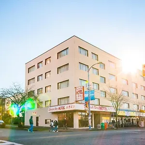 Hotel Bay, Vancouver